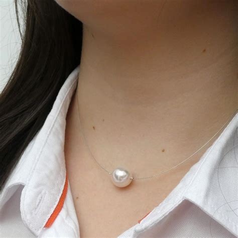 Single Floating Pearl Necklace